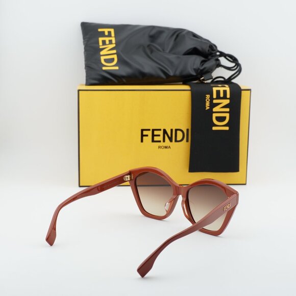 Fendi FE40175F 66F Butterfly Sunglasses - Red/Brown main image 8